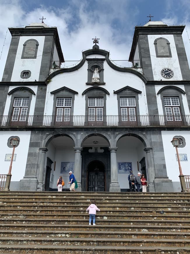 Lugar The Church of our Lady of Monte