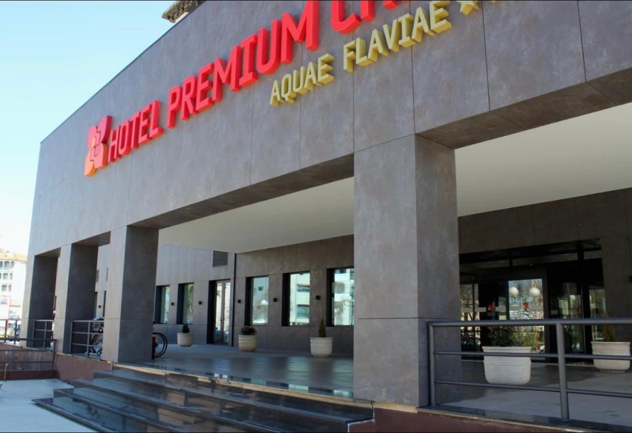 Lugar Hotel Premium Chaves - Aquae Flávia 4*