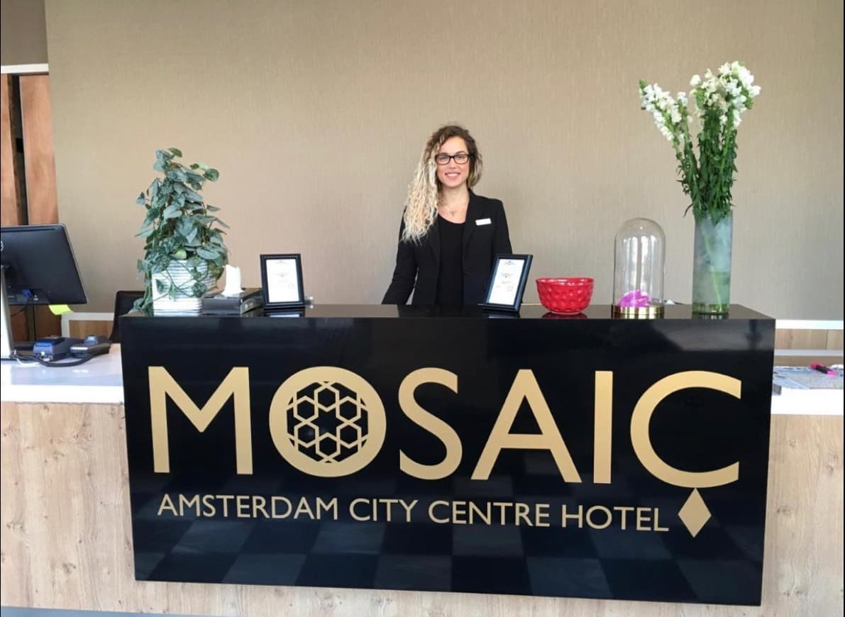 Lugar Hotel Mosaic City Center 4*