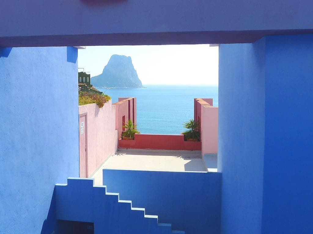 Place Muralla Roja