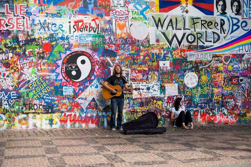 Place John Lennon Wall