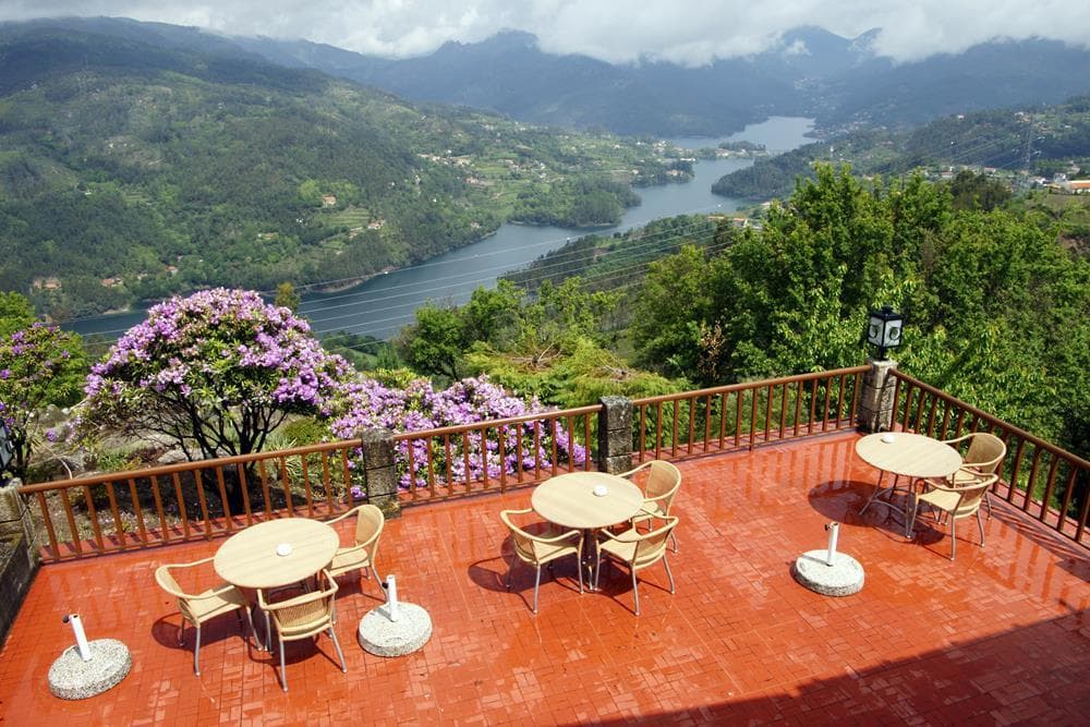 Lugar Pousada Caniçada-Gerês