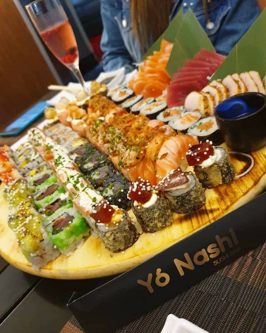 Restaurants Yo Nashi Sushi Bar