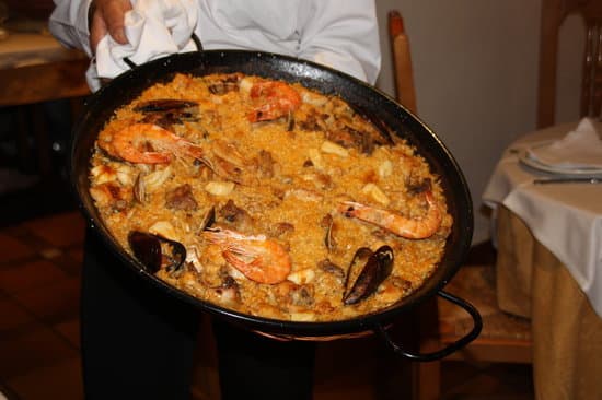 Restaurantes La Paella de la Reina