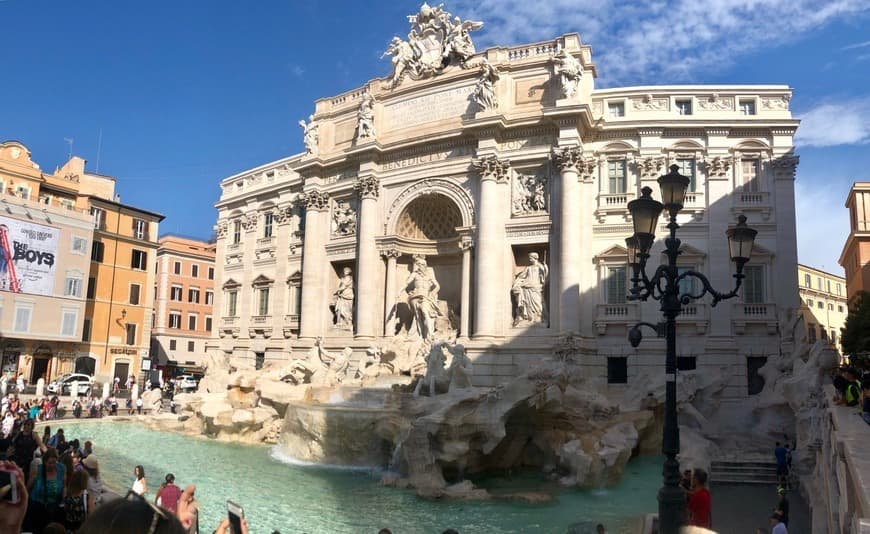 Lugar Fontana di Trevi