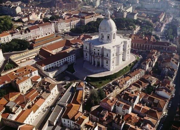 Lugar Panthéon national