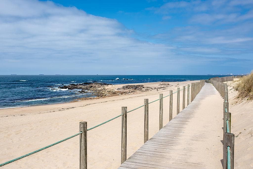 Place Passeio A Ver-o-Mar / Boardwalk