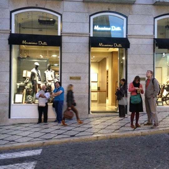 Place Massimo Dutti - Portugal, Comércio E Indústria Têxtil, S.A.