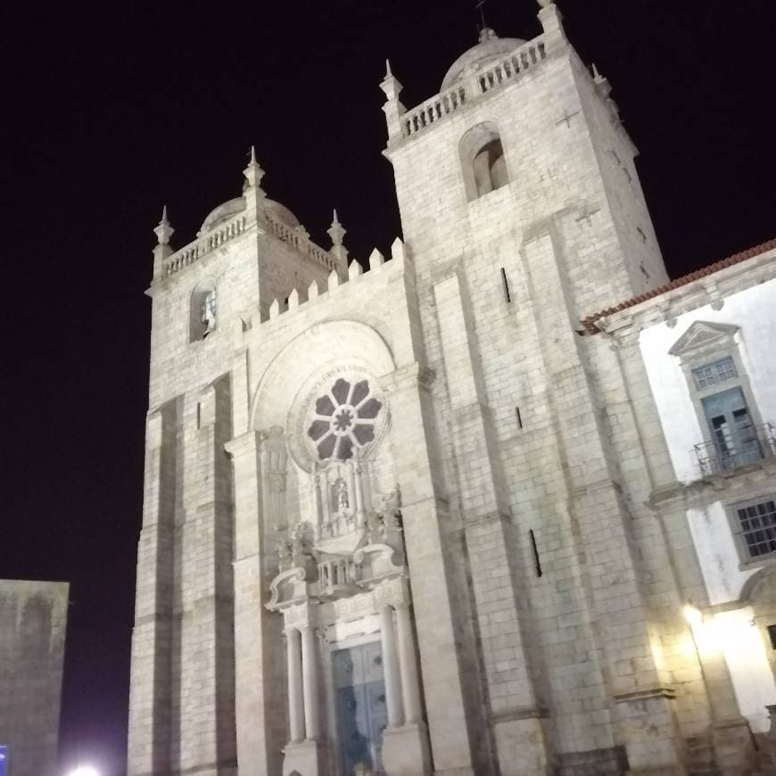 Place Sé Catedral do Porto