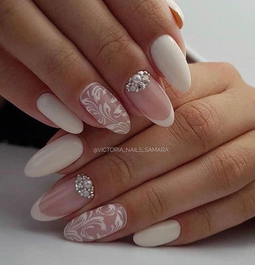 Moda UÑAS SENCILLAS