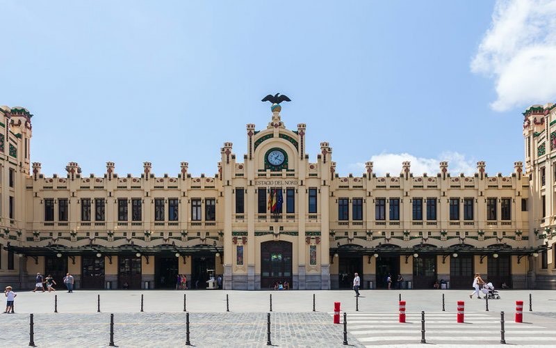 Place Estação Ferroviária de Valência 