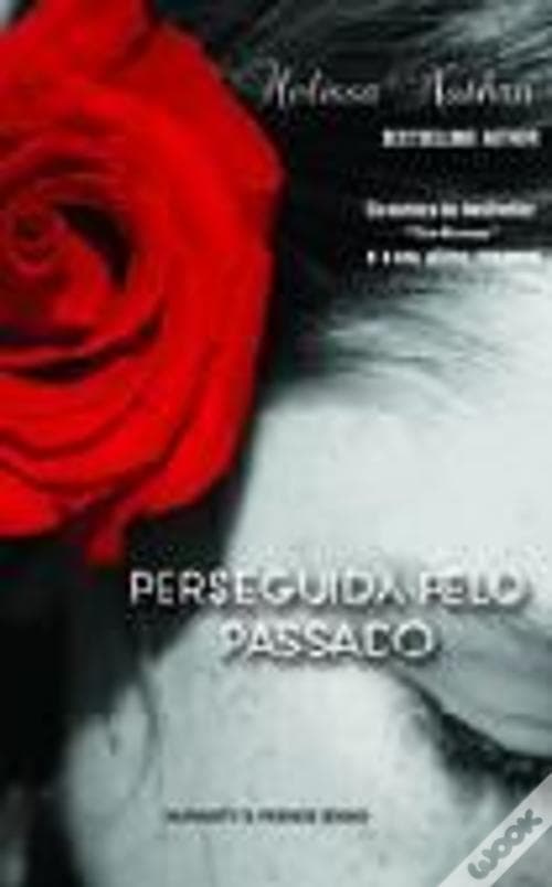 Book Perseguida pelo passado