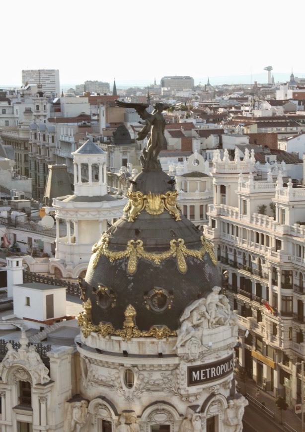 Place Edificio Metrópolis