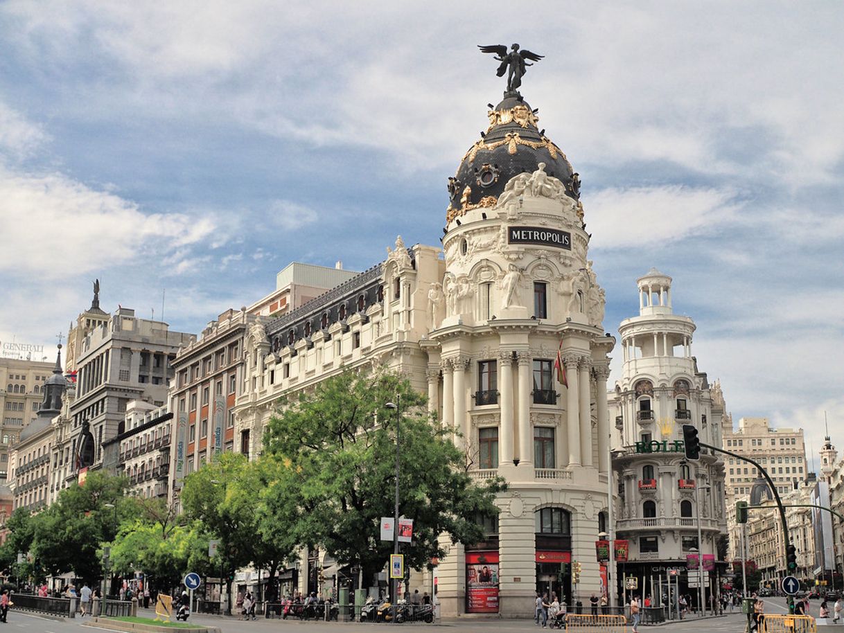 Place Edificio Metrópolis