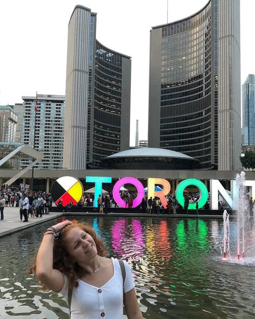 Lugar Nathan Phillips Square