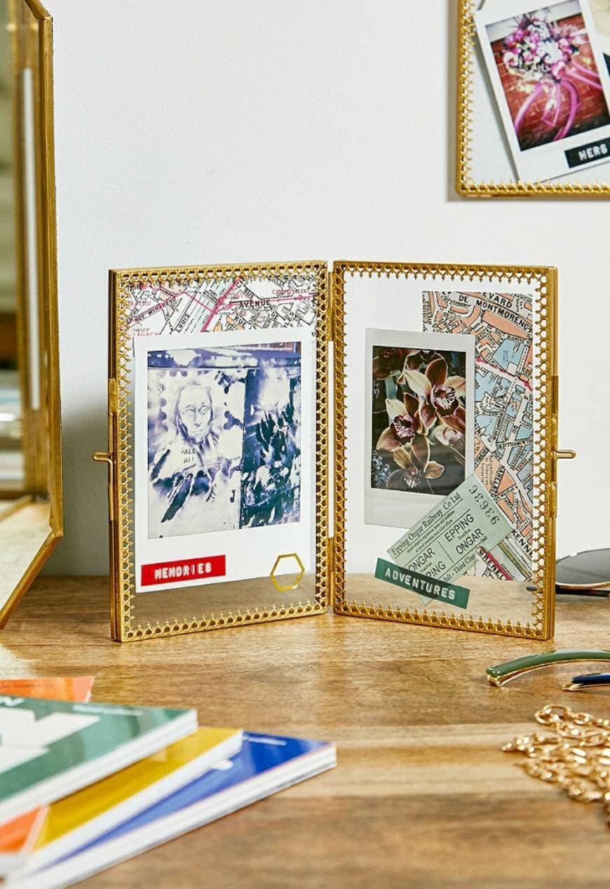 Producto Urban Outfitters gold foldable photo frame