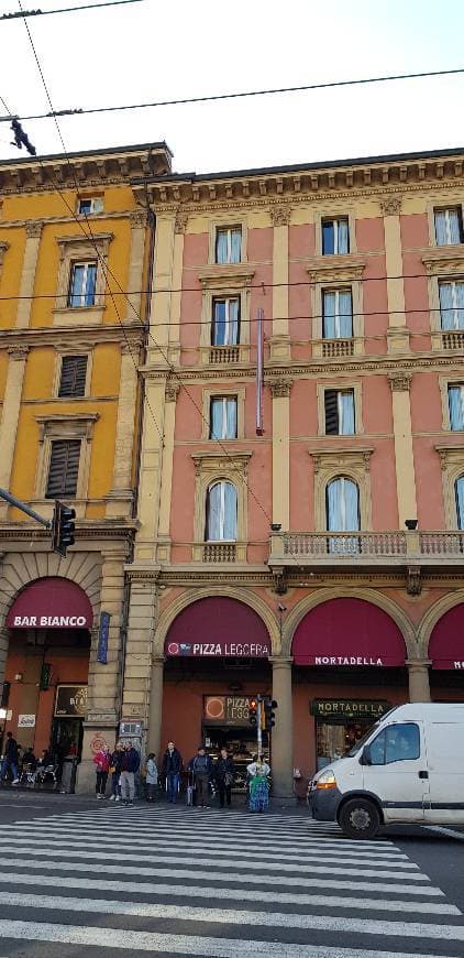 Lugar Hotel Mercure Bologna Centro