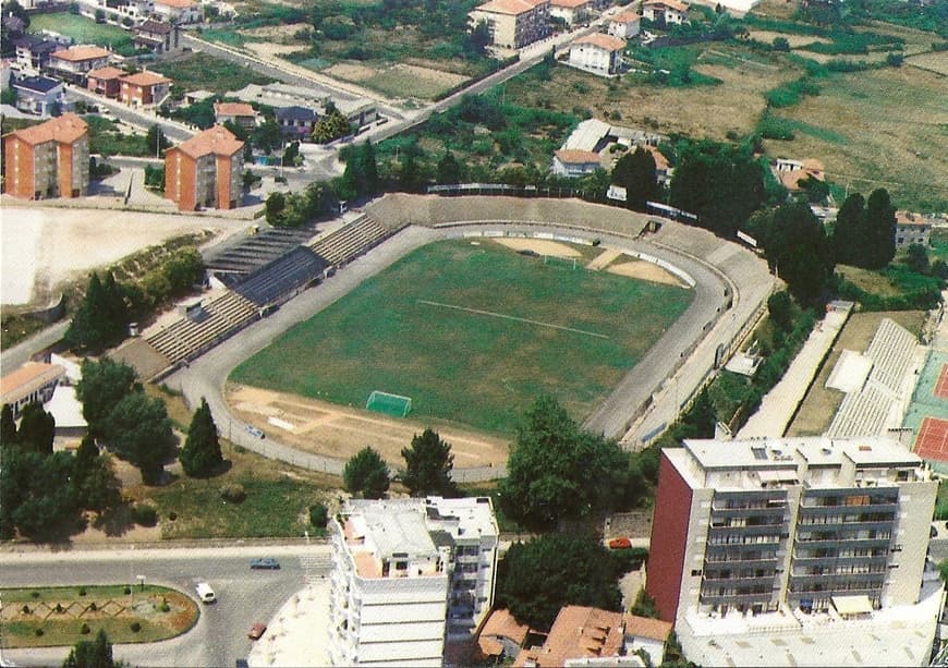 Place Estádio Conde Dias Garcia