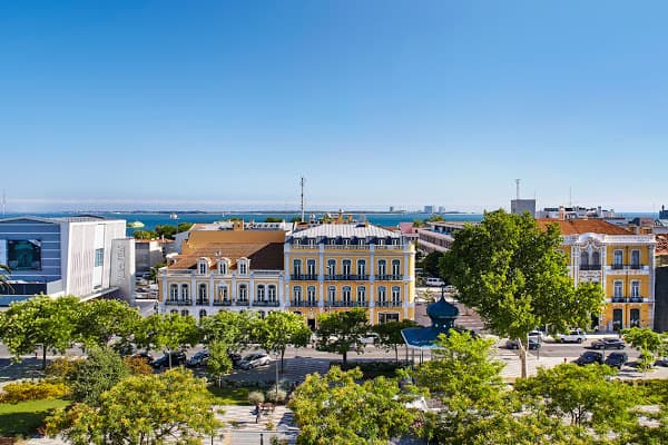 Lugar Luna Esperança Setúbal 