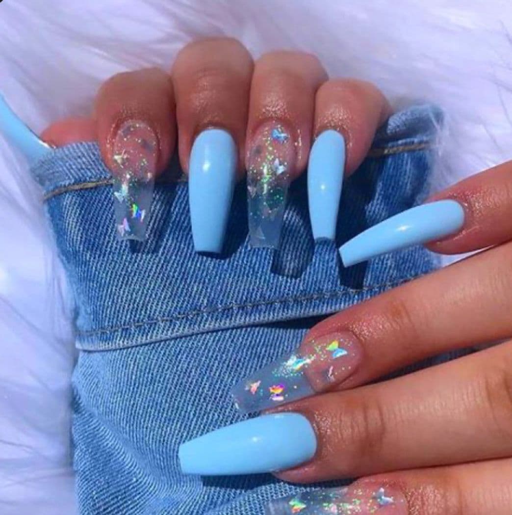 Fashion Nails 🦋🤍