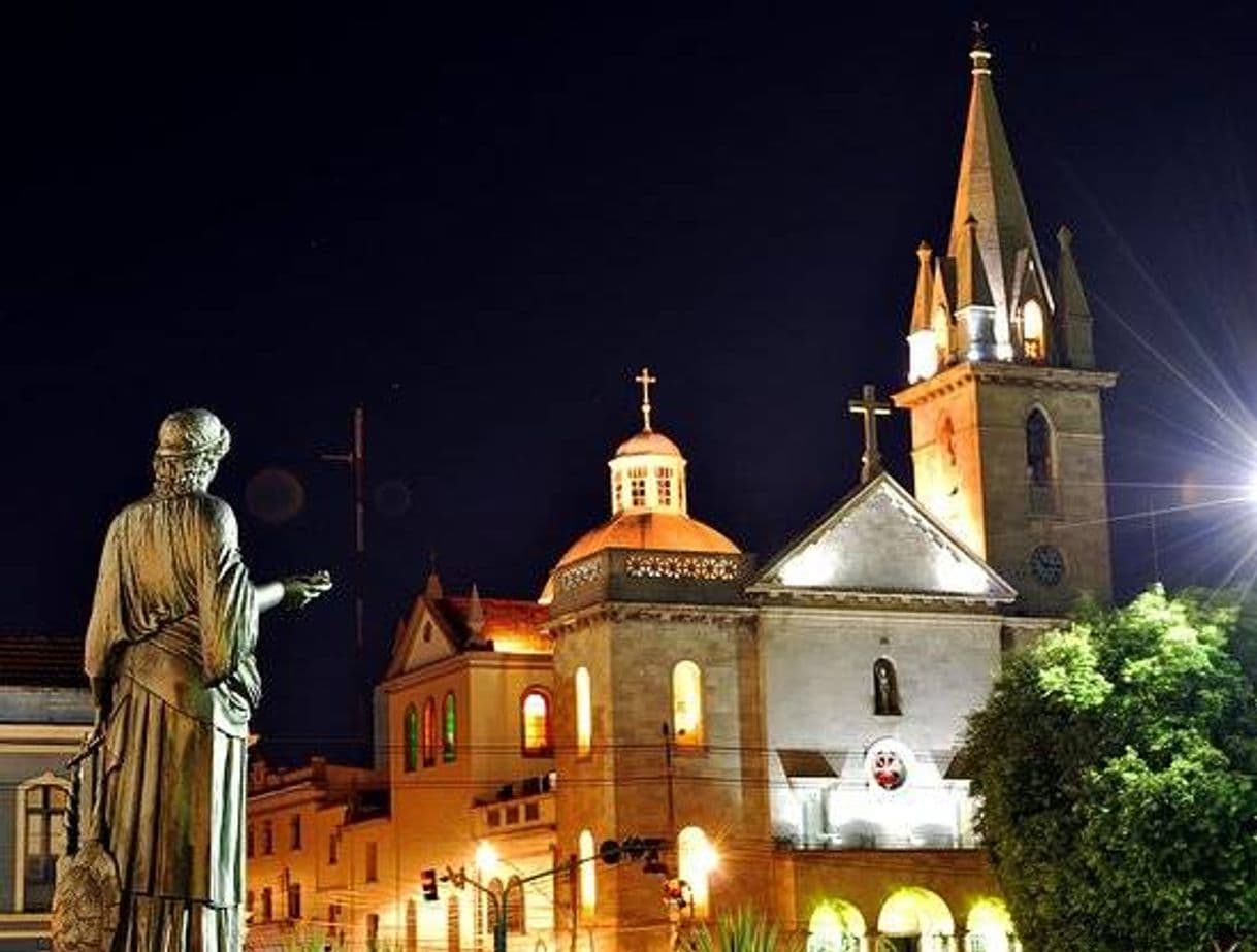 Place Igreja de São Sebastião