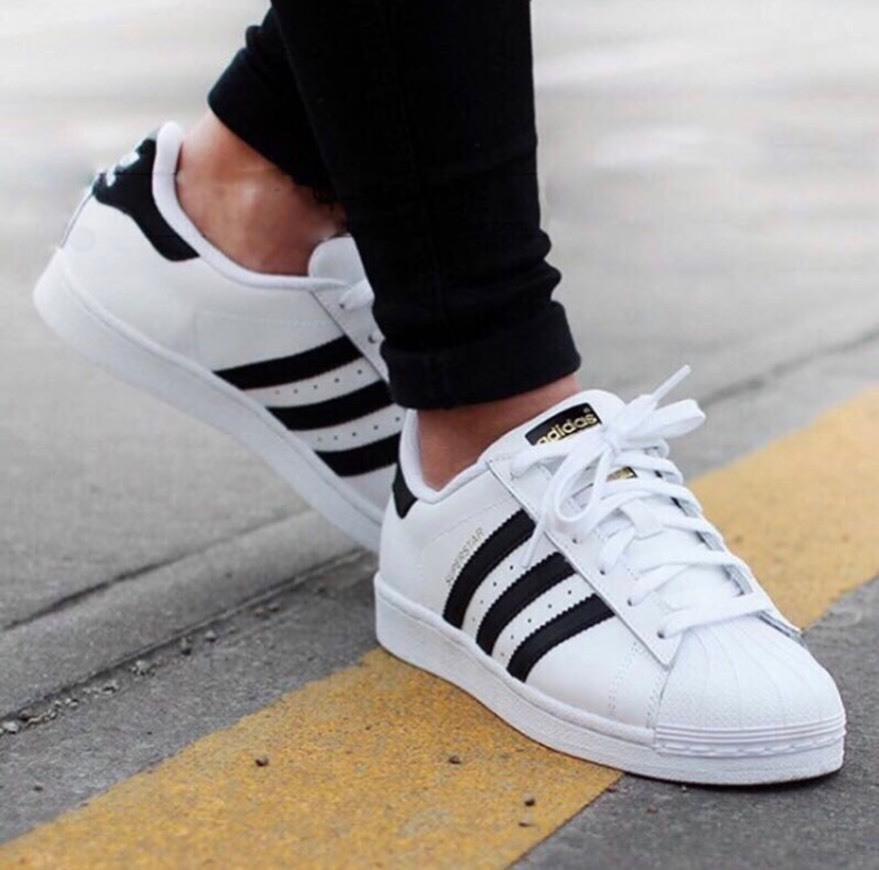 Product Adidas Superstar white 