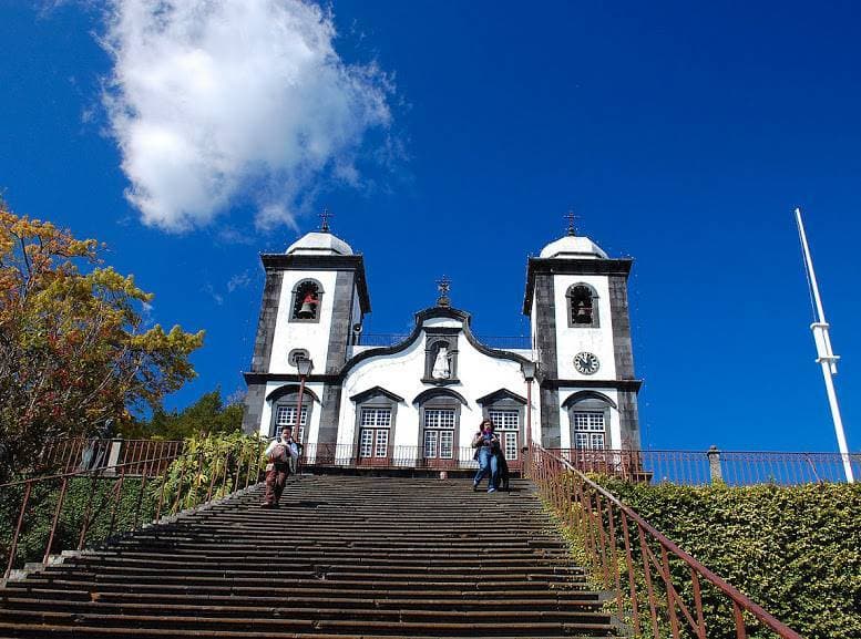 Lugar The Church of our Lady of Monte