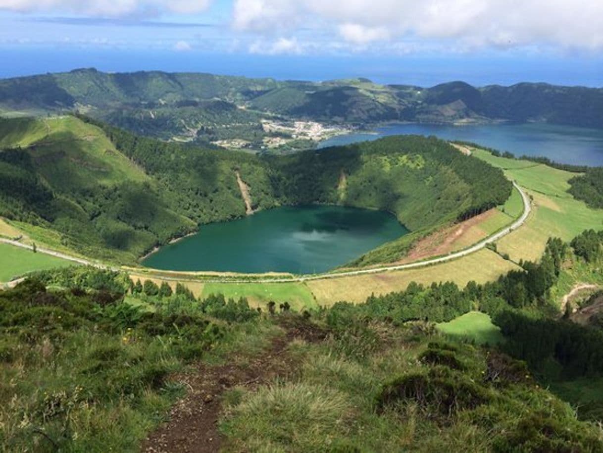 Place Lagoa do Canario