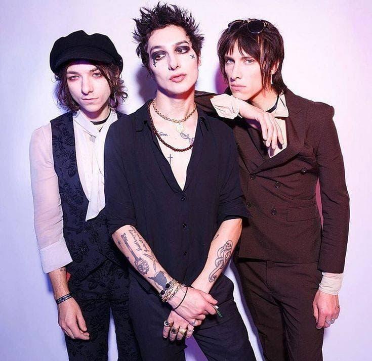 Music Palaye Royale