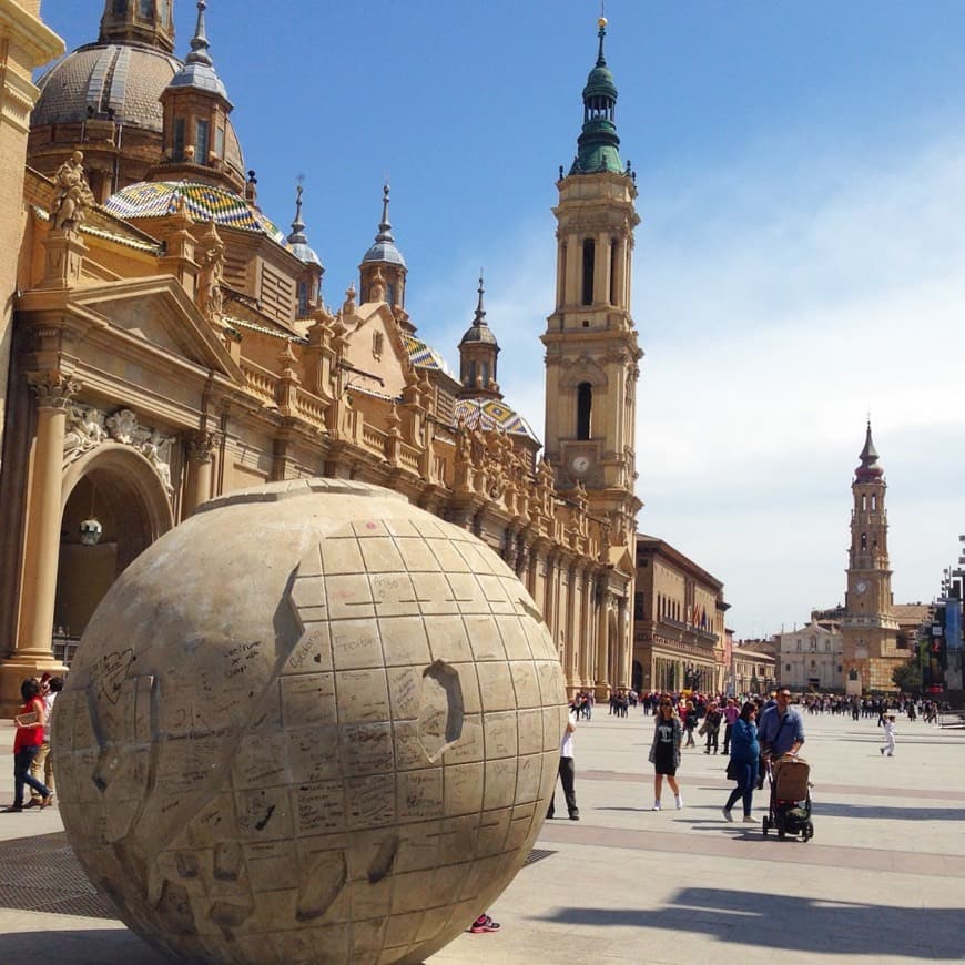 Place Zaragoza