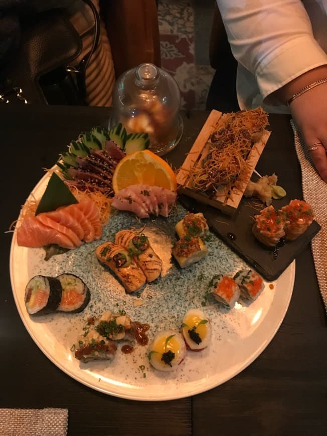 Restaurantes VEET - Sushi Bar & Tapas