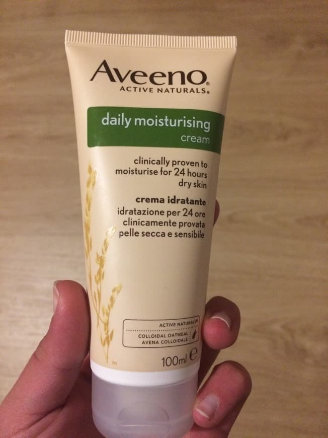 Product Aveeno Daily Moisturising Cream