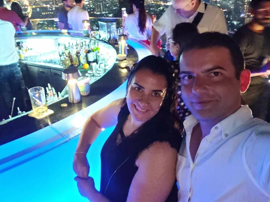 Place Sky Bar