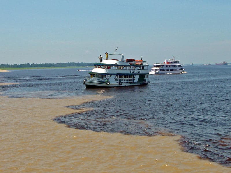 Lugar Encontro Das Aguas