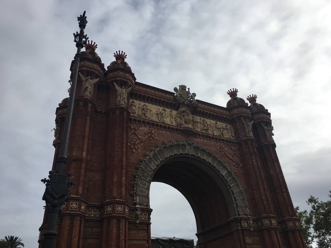 Lugar Arc de Triomf