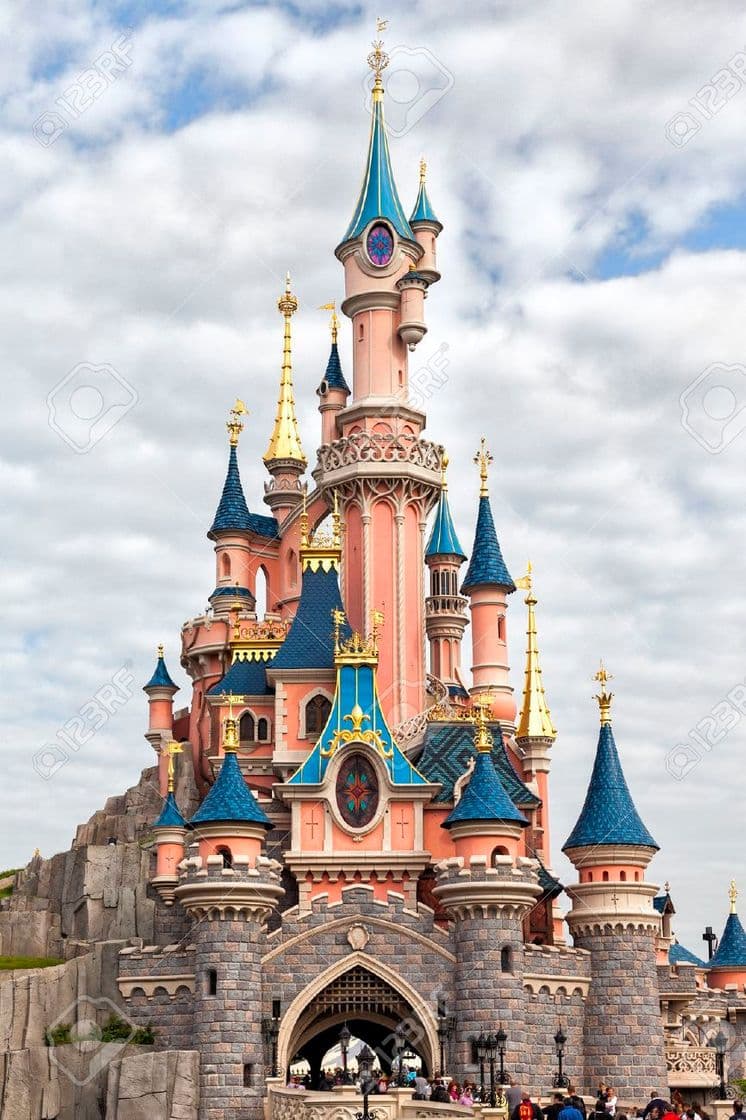 Fashion Sleeping Beauty Castle | Disneyland Paris