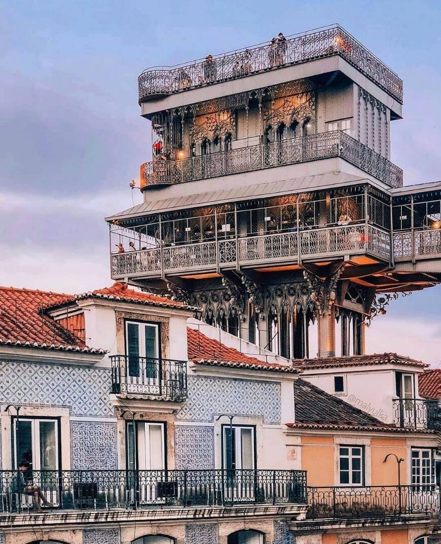 Lugar Elevador de Santa Justa