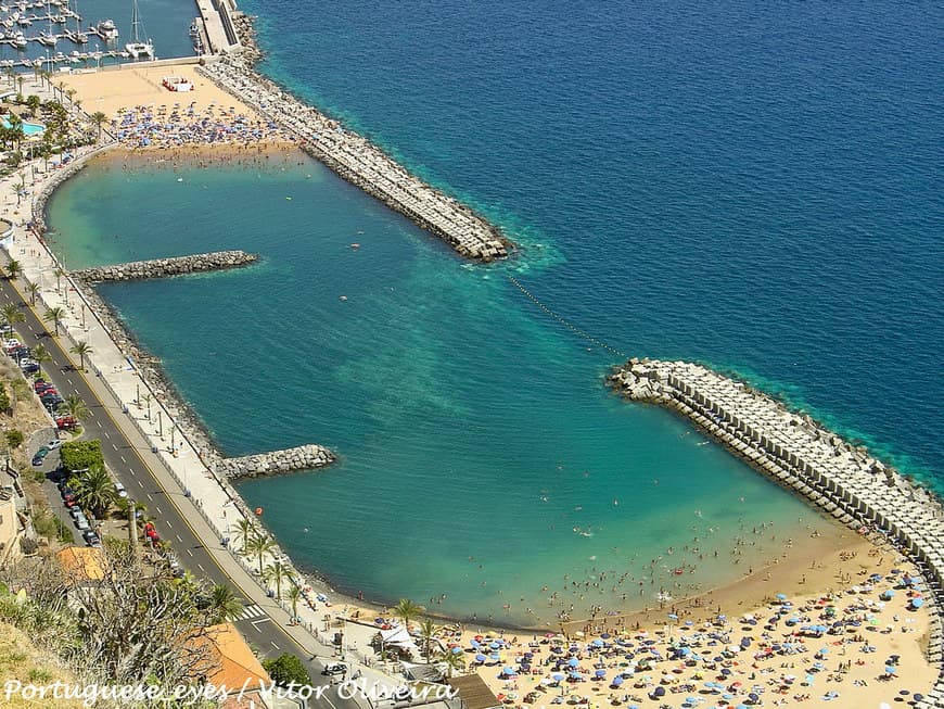 Place Praia da Calheta