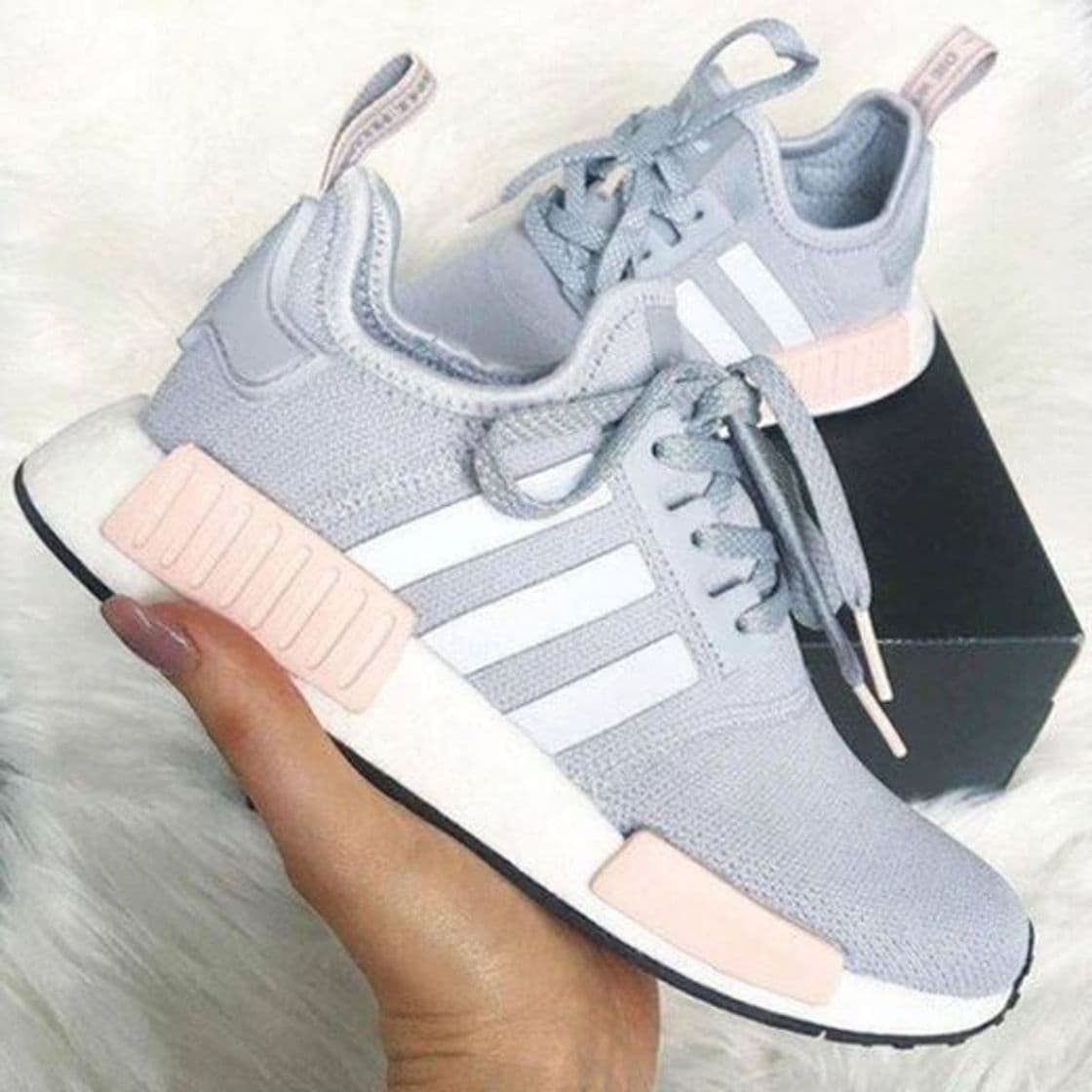 Moda Adidas NMD R1 Raw Pink