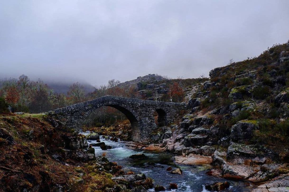 Place Puente de Cavada Velha