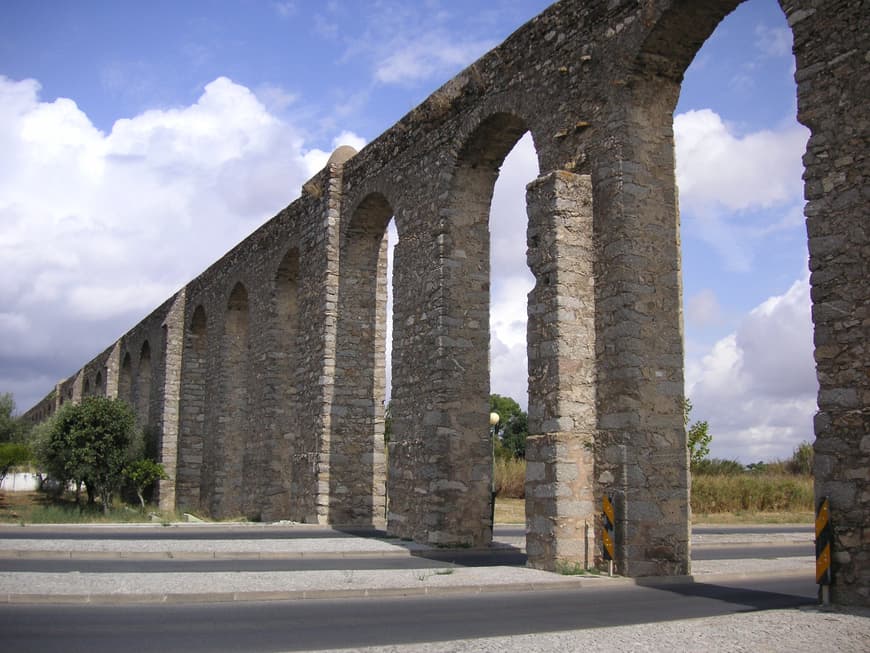 Lugar Aqueduto de Évora