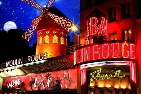 Place Moulin Rouge