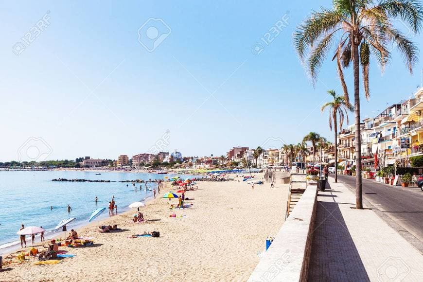 Place Giardini Naxos