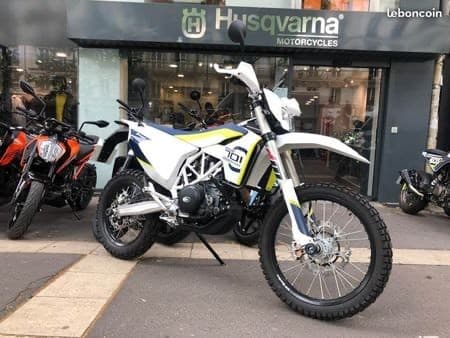 Moda Husqvarna 701 Enduro