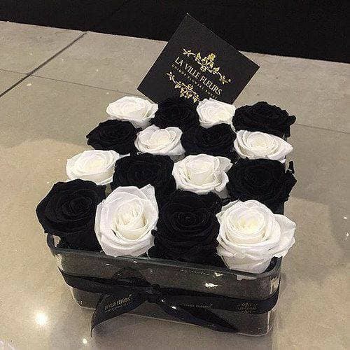 Moda Black e white roses