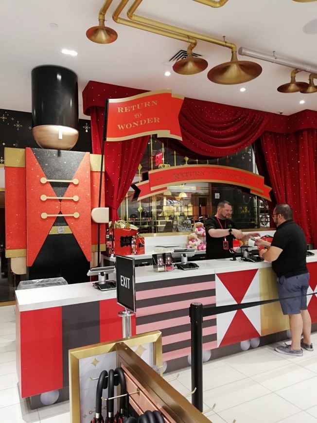 Lugar Fao Schwarz Store