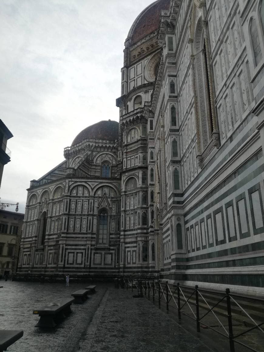 Place Piazza del Duomo