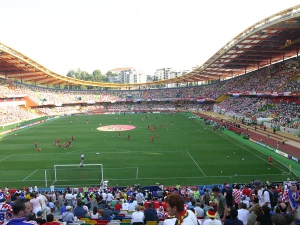 Place Estádio Dr. Magalhães Pessoa