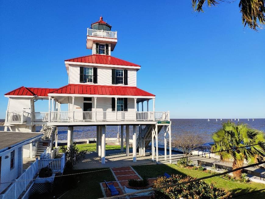 Place New Canal Lighthouse