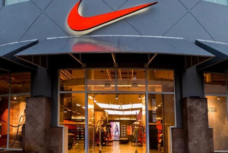 Place Nike Store